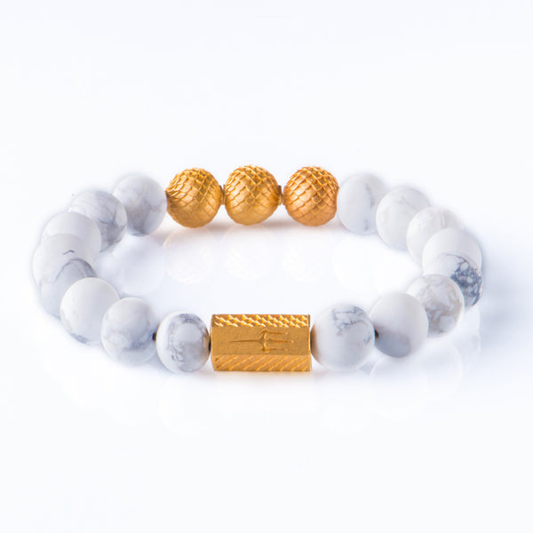 Howlite 10mm K-18 Yellow Gold